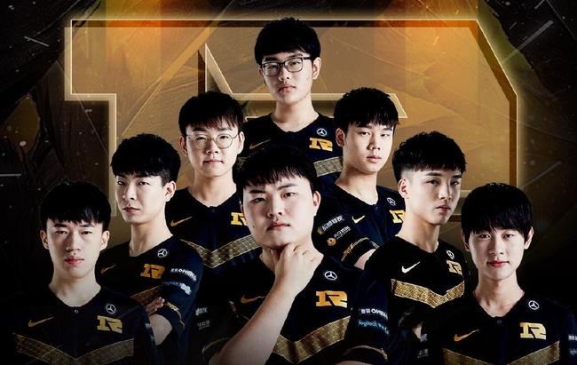 努涅斯在参 努涅斯在参