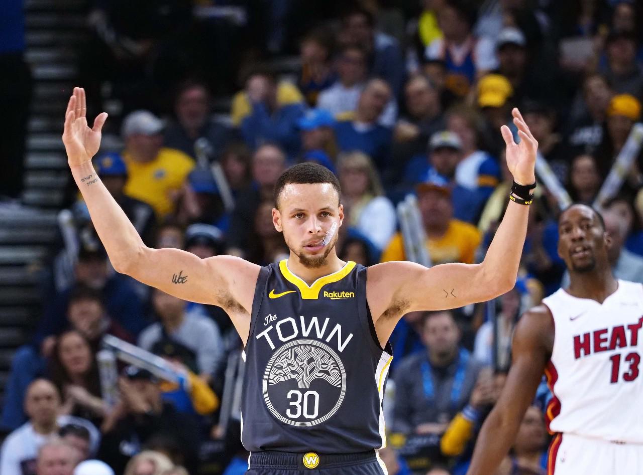 他在比赛中 他在比赛中