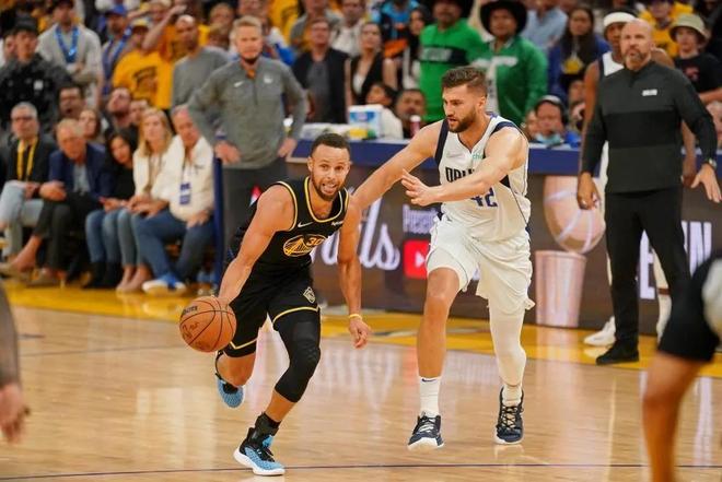 现具有直接 现具有直接